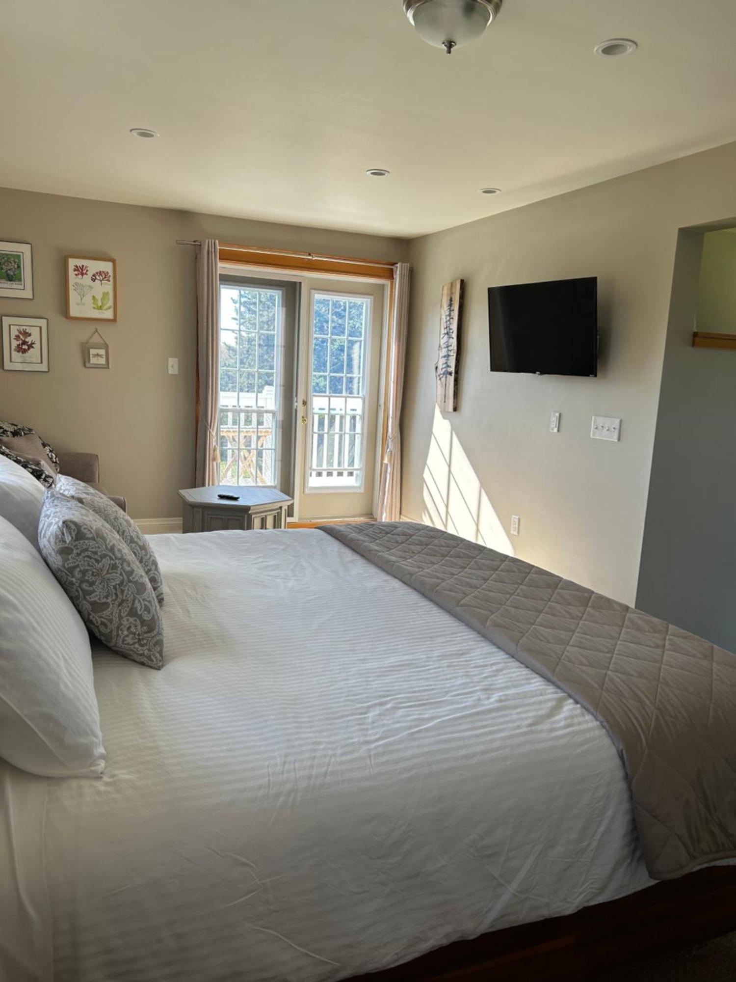Tides Inn Guest Suites Halls Harbour Zewnętrze zdjęcie